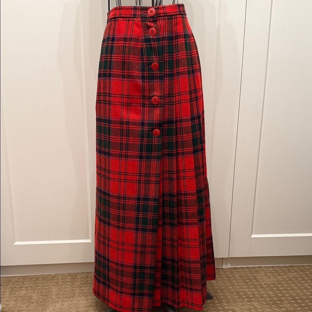 Vintage Deréta London Wool Pleated Red Plaid Button-Down Maxi Skirt